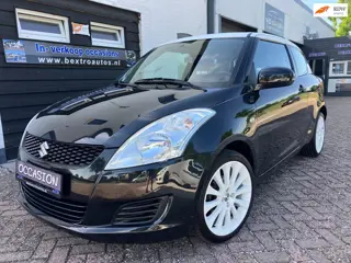 Suzuki Swift 1.2 16v BLACK en WHITE airco ZGAN 17"sportvelgen 6 MND GARANTIE + GROTE BEURT + NWE APK