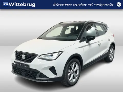 SEAT Arona 1.0 TSI FR / AUTOMAAT/ PARK.SENSOREN V+A/ CAMERA/ LED PLUS/ STOELVERWARMING/ FULL LINK/ C