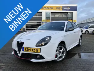 Alfa Romeo Giulietta 1.4 Turbo MultiAir Super | Afneembare trekhaak |