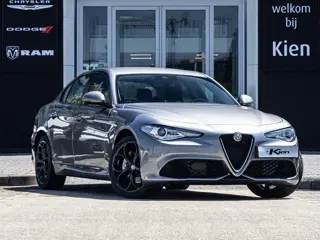Alfa Romeo Giulia 2.0 T AWD Veloce 280 pk | Originele All Wheel Drive | 19 inch | Veloce Stoelen | N