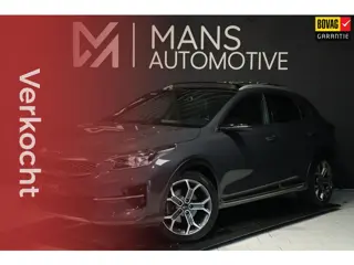 Kia XCeed 1.4 T-GDi Launch Edition / PANODAK / JBL / KEYLESS / CARPLAY / CAMERA