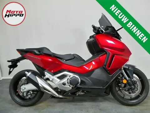 Honda NSS 750 FORZA (bj 2025)
