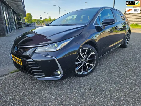 Toyota Corolla 1.8 Hybrid Executive GARANTIE