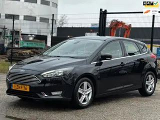 Ford Focus 1.0 First Edition|NAVI|6BAK|LED|KEYLESS|DS RIEM VV