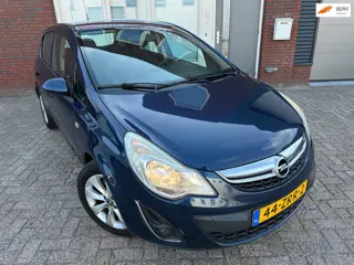 Opel Corsa 1.4-16V Cosmo / Navi / Leder / Cruise / Airco / NAP