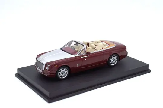 Minichamps - 1:43 - Rolls Royce Phantom Drophead Purple / Silver