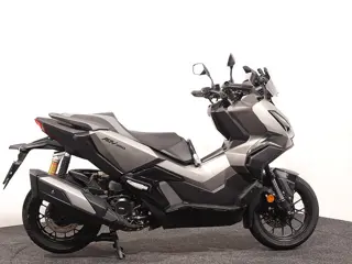 Honda ADV 350 (bj 2025)