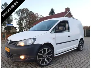 Volkswagen Caddy 1.2 TSI met Zijdeur, LMV, Navi en 98000 km !