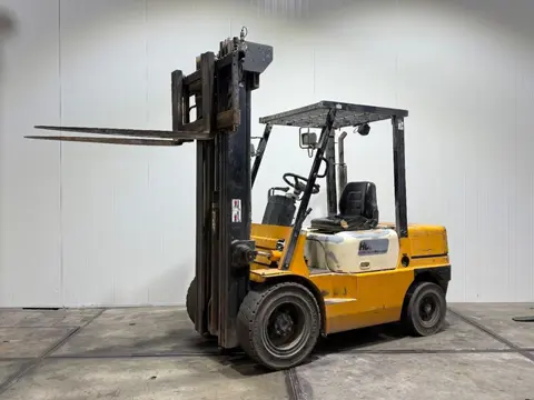 Halla HDF 30 3000kg diesel triplex Freelift 4x ventiel sideshift HL1260