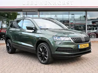 Škoda Karoq 1.0 TSI Ambition AUTOMAAT, elek. a.klep, leer, standkachel, UNIEKE kleur