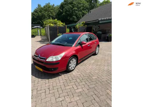 Citroen C4 1.6-16V Ligne Prestige AUTOMAAT NIEUWE APK 5-2027
