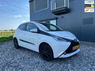 Toyota Aygo 1.0 VVT-i x-play