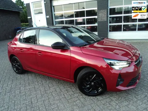 Opel Corsa 1.2 Level 4 Camera Stoelverwarming Trekhaak
