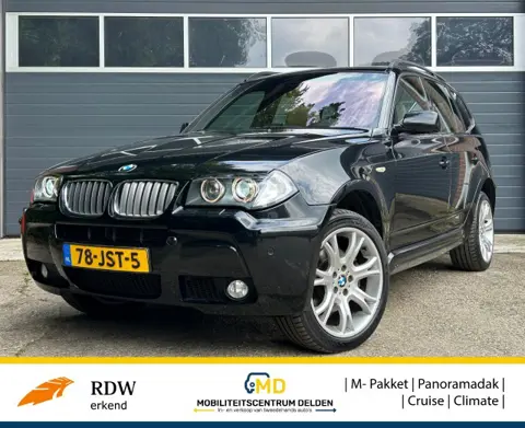 BMW X3 XDRIVE25I HIGH EXEC. / M- Pakket / Panodak / Leder /