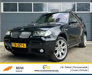 BMW X3 XDRIVE25I HIGH EXEC. / M- Pakket / Panodak / Leder /