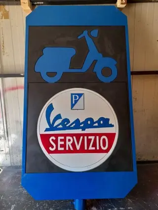 Bord - Insegna vespa servizio doppia faccia con telaio in