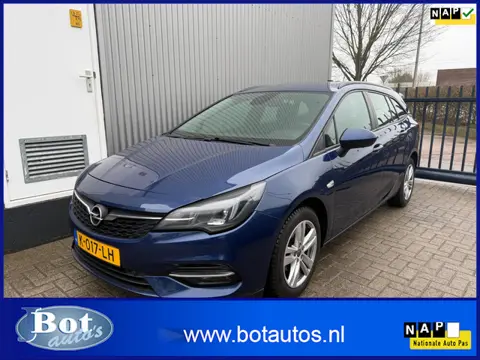 Opel Astra Sports Tourer 1.2 Business Edition / NAVIGATIE / AIRCO / CRUISE CONTROL / NL- AUTO / PARK
