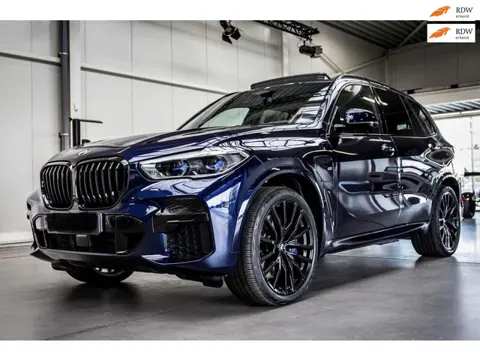 BMW X5 XDrive45e M-Sport, M-Stoelen, SkyLounge, Ventilatie & Massage, Carbon