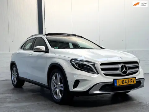 Mercedes-Benz GLA-klasse 180 Prestige | Pano|Stoelverwarming