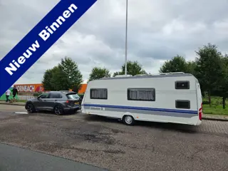 Hobby 560 KMFe (2009) – Compleet en vakantieklaar! Stapelbed,Mover,Airco,Tv