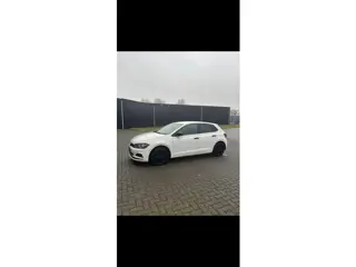 Volkswagen Polo 1.0 MPI Comfortline STOELVERWARMING-AIRCO-17 INCH