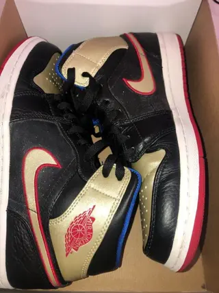 Nike - Sneakers - Maat: Schoenen / EU 42