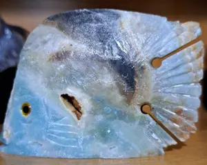 Amazoniet handgemaakte sculptuur in de vorm van een vis -