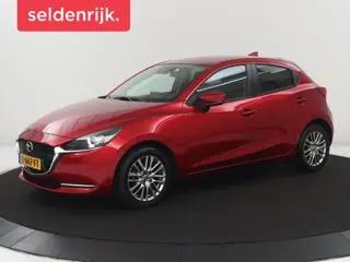 Mazda 2 1.5 Skyactiv-G Luxury | Stoel & stuurverwarming |  Carplay | Parkeerhulp | Climate control |