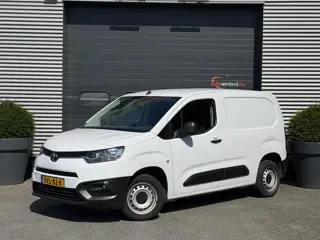 Toyota PROACE CITY 1.2 Turbo Live | Navigatie | Carplay | Airco | Cruise Control | DAB |