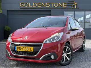 Peugeot 208 1.2 PureTech Allure 110pk,D-riem vv in 05-2026,Carplay,Navi,N.A.P,Lm velgen,Dealer Onder