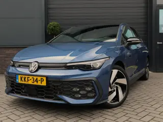 Volkswagen Golf 1.5 eHybrid GTE | Pano | Black Pack | leer | Trekhaak | Stoel en stuurverwarming | S