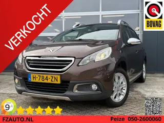 Peugeot 2008 1.6 VTi Access - Navigatie - Parkeersensoren - Climate Control - Trekhaak