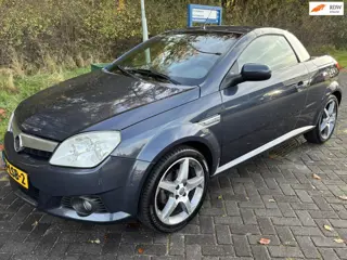 Opel Tigra TwinTop 1.4-16V Rhythm | NAP | Airco