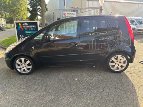 Mitsubishi Colt 1.1 Invite