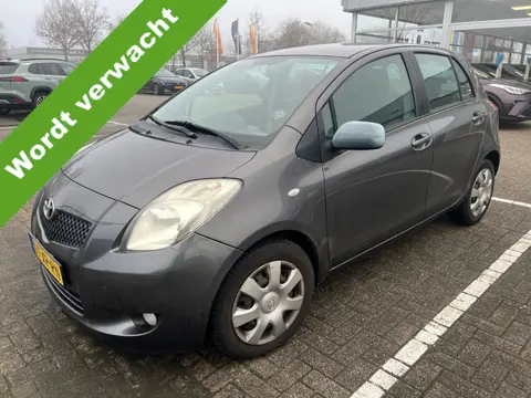 Toyota Yaris 1.3 VVTi Sol Airco/5-Drs/ (bj 2007)