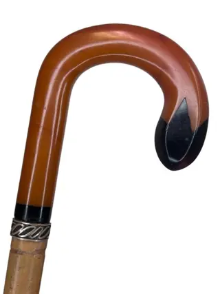 Wandelstok, Amber colored hook handle