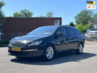 Peugeot 308 SW 1.2 PureTech Blue Lease Executive Navigatie*Pano*Cruise*Trekhaak*Clima*Dealer onderho