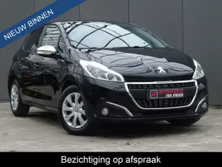 Peugeot 208 1.2 PureTech Urban Soul * 4 SEIZOENSBANDEN * PDC * CRUISE !!