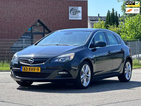 Opel Astra 1.4 Turbo Sport Navigatie*Cruise*NAP*Parkeersensoren*LM velgen*Dealer onderhouden*