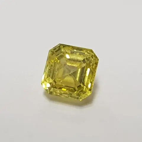 1 pcs Diamant - 1.15 ct - Radiant - Color Enhanced - fancy