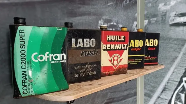 Oliekan - Diferentes Latas de 2 Litros. -