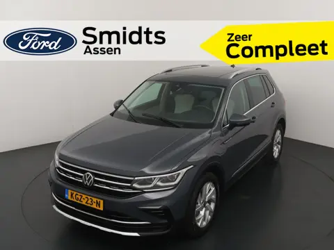 Volkswagen Tiguan 1.4 TSI eHybrid 245 pk Elegance | Pano | Camera | IQ Light | El. a. klep | Adapt. 