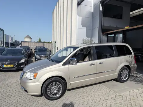Chrysler Grand Voyager 3.6 V6 Town & Country 7persoons! INRUIL MOGELIJK!