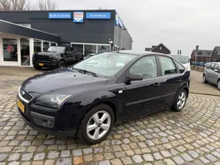 Ford Focus 1.6-16V Futura