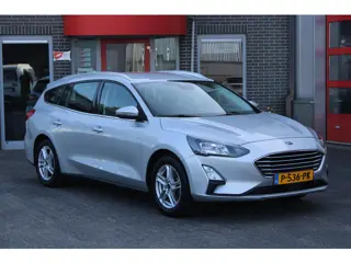 Ford Focus Wagon 1.0 EcoBoost Trend Edition Business Trekhaak/Camera/Led
