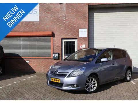Toyota Verso 1.8 VVT-i Panoramic 7p. 1e eigenaar NAP Leder Airco Pano Cruise 09-26 APK