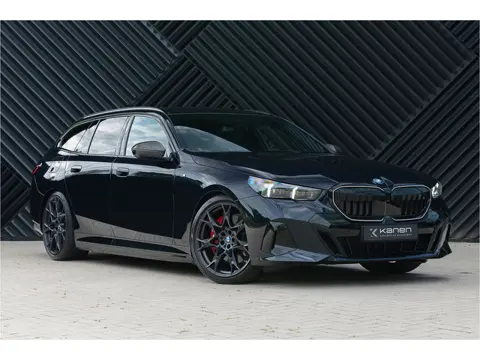 BMW 5 Serie Touring 550e xDrive M-Sport Pro ACC M Stoel Bowers&Wilkens Pano Acc Headup Stoelvent. Sh