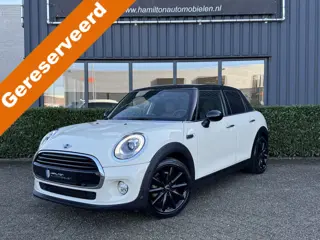 MINI Mini 1.5 Cooper 136pk Aut. 5 Deurs Chili Serious Business Led koplampen Navigatie 61dkm!!