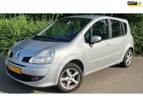 Renault Grand Modus 1.2 TCE Night & Day