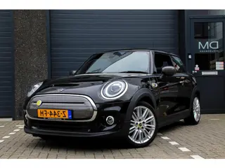 Mini Cooper SE Facelift | Business | Yours | Union Black | Vol in de opties | Enigmatic Black Metall
